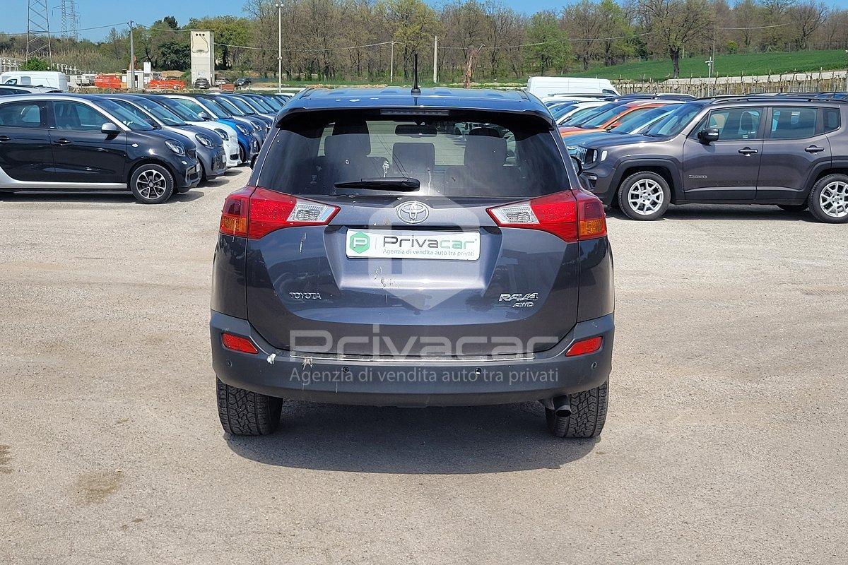 TOYOTA RAV4 2.2 D-CAT A/T 4WD Style