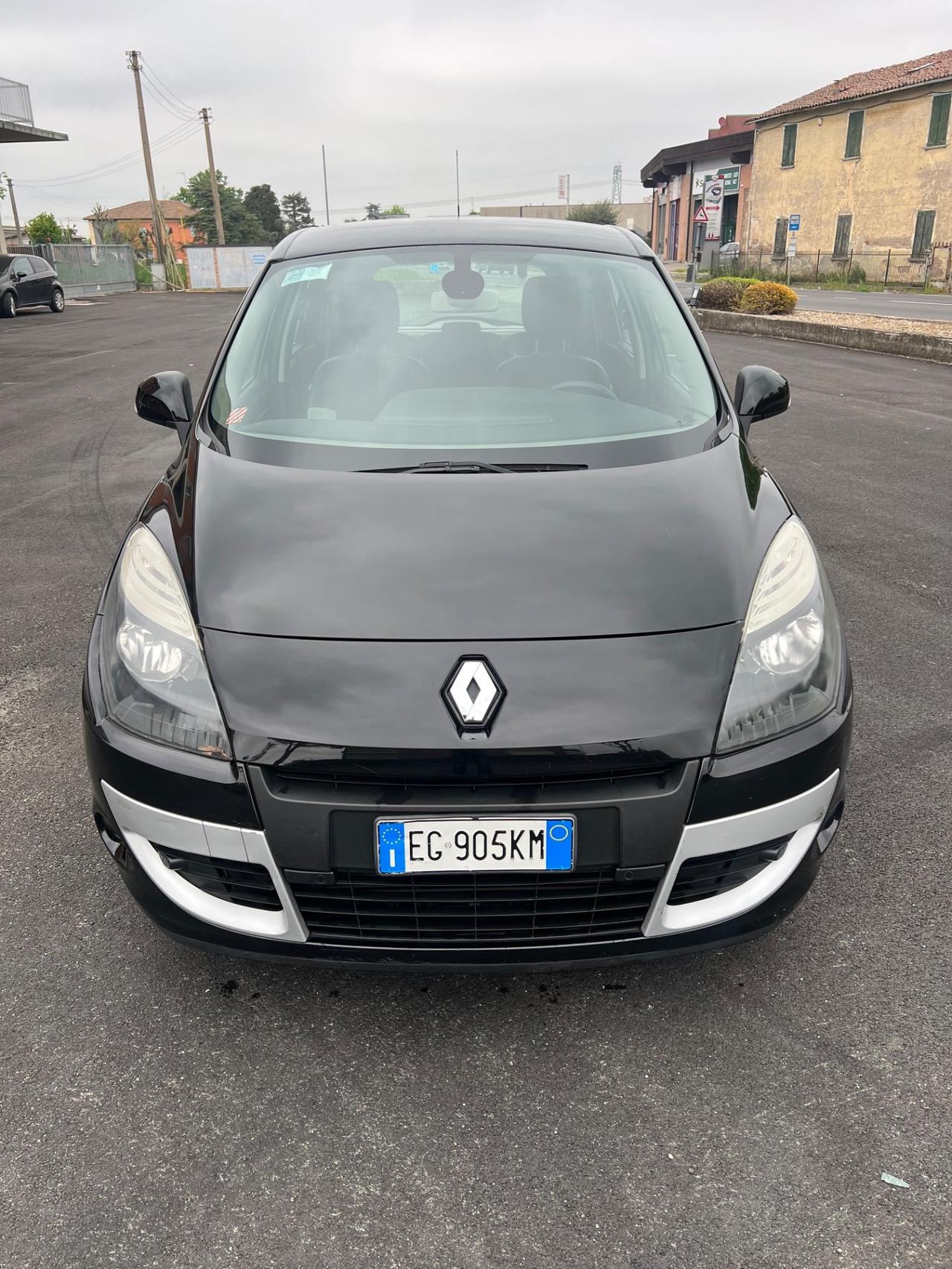 Renault Scenic Scénic 1.5 dCi 110CV EDC Luxe