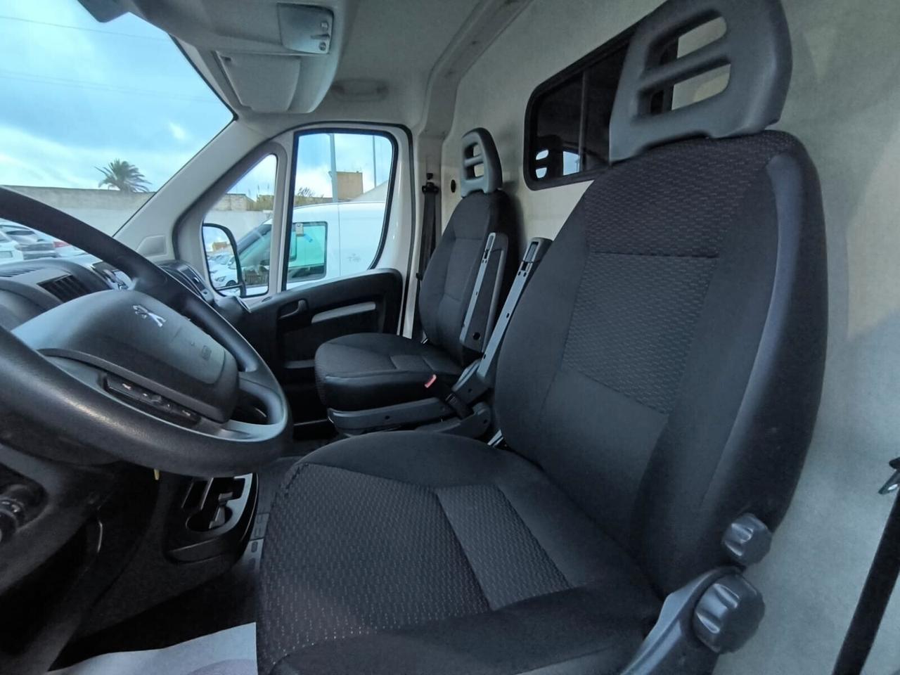 Peugeot Boxer 335 2.2 BlueHDi 140 S&S PM-TM 2019