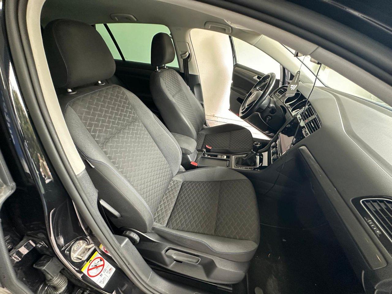 Volkswagen Golf 5 Porte Golf 5p 1.6 tdi Highline 115cv