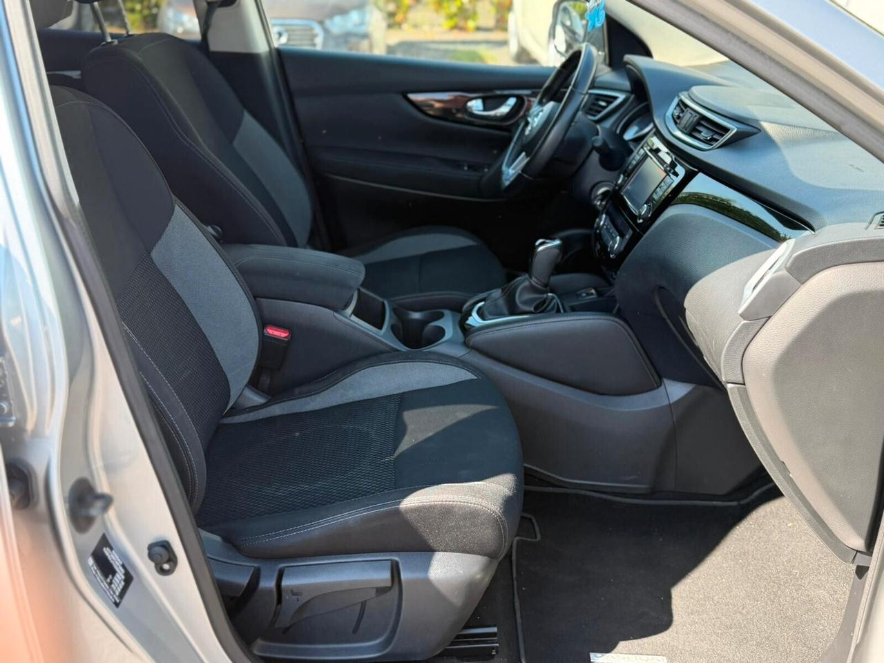 Nissan Qashqai 1.6 Automatica