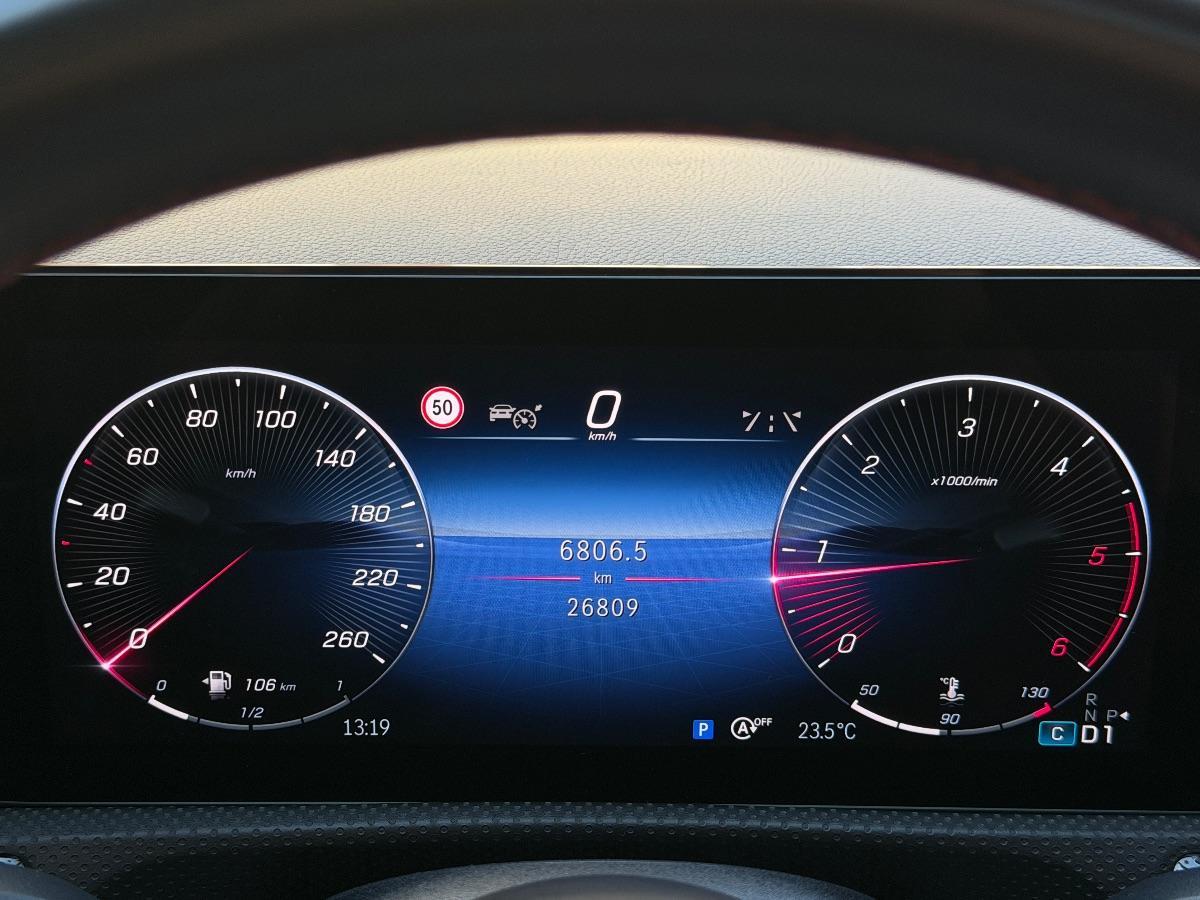 New Mercedes Classe A 180d Premium AMG Night Edition 116CV