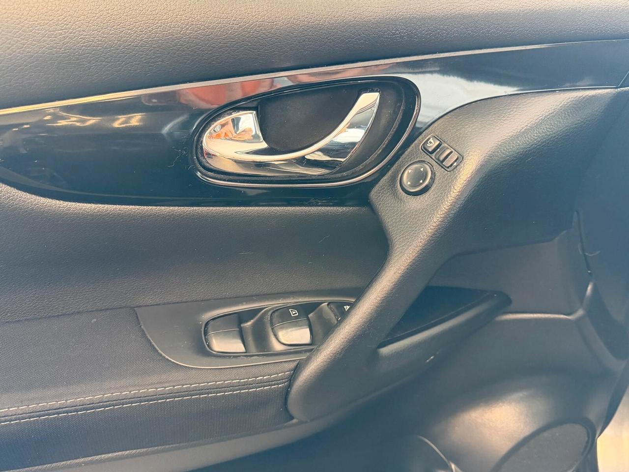 NISSAN QASHQAI TEKNA 1.6 DCI 130CV NAVI CAM 360° ANNO 2016