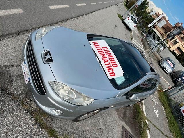 Peugeot 407 2.0 HDi SW Ciel Business