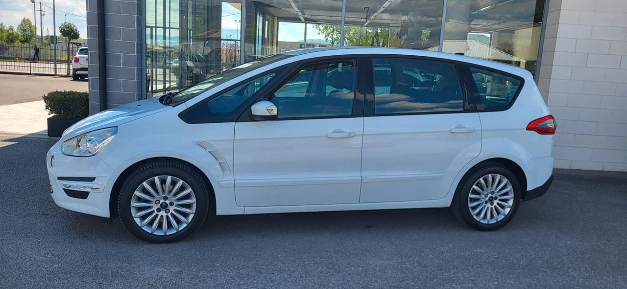 Ford S-Max 2.0 TDCi 163CV New Titanium