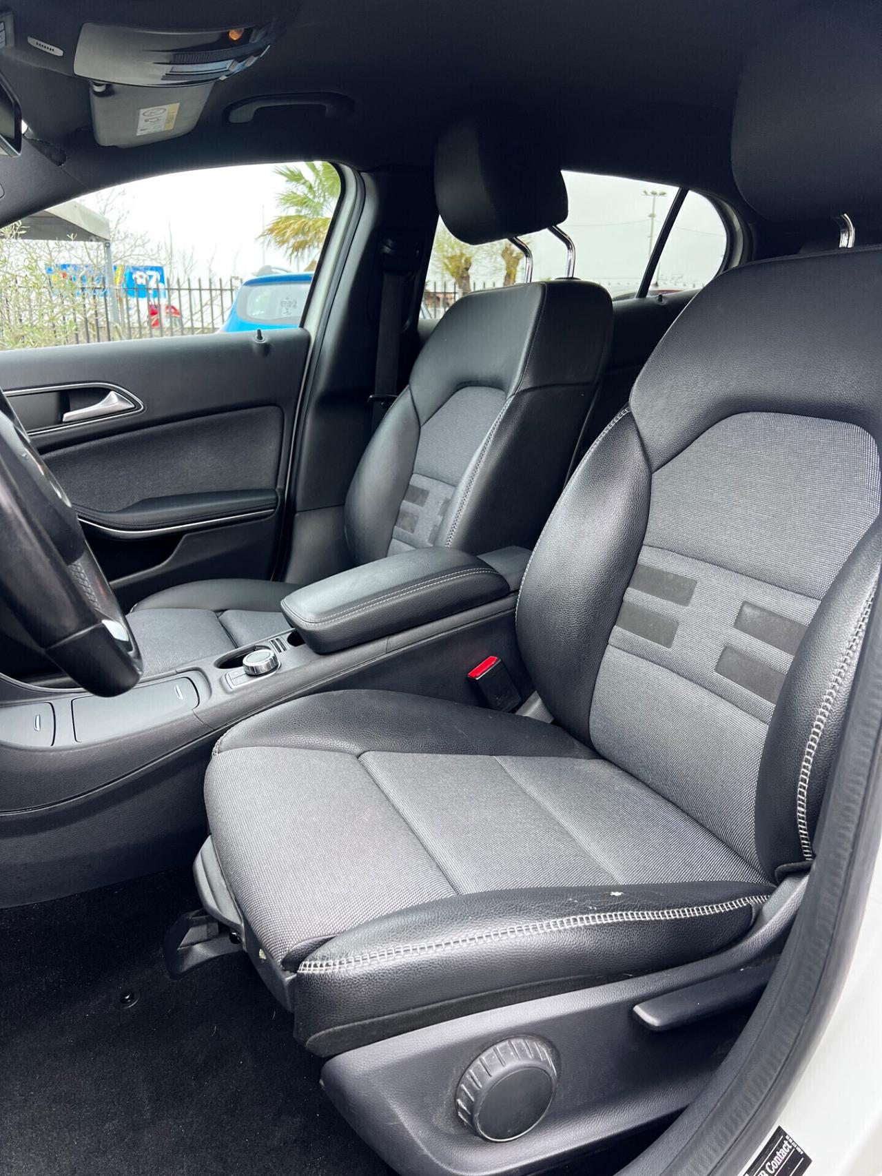 Mercedes-benz GLA 200 d Automatic 4Matic Premium