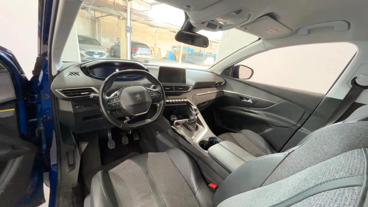 Peugeot 3008 PureTech Turbo 130 S&S Allure