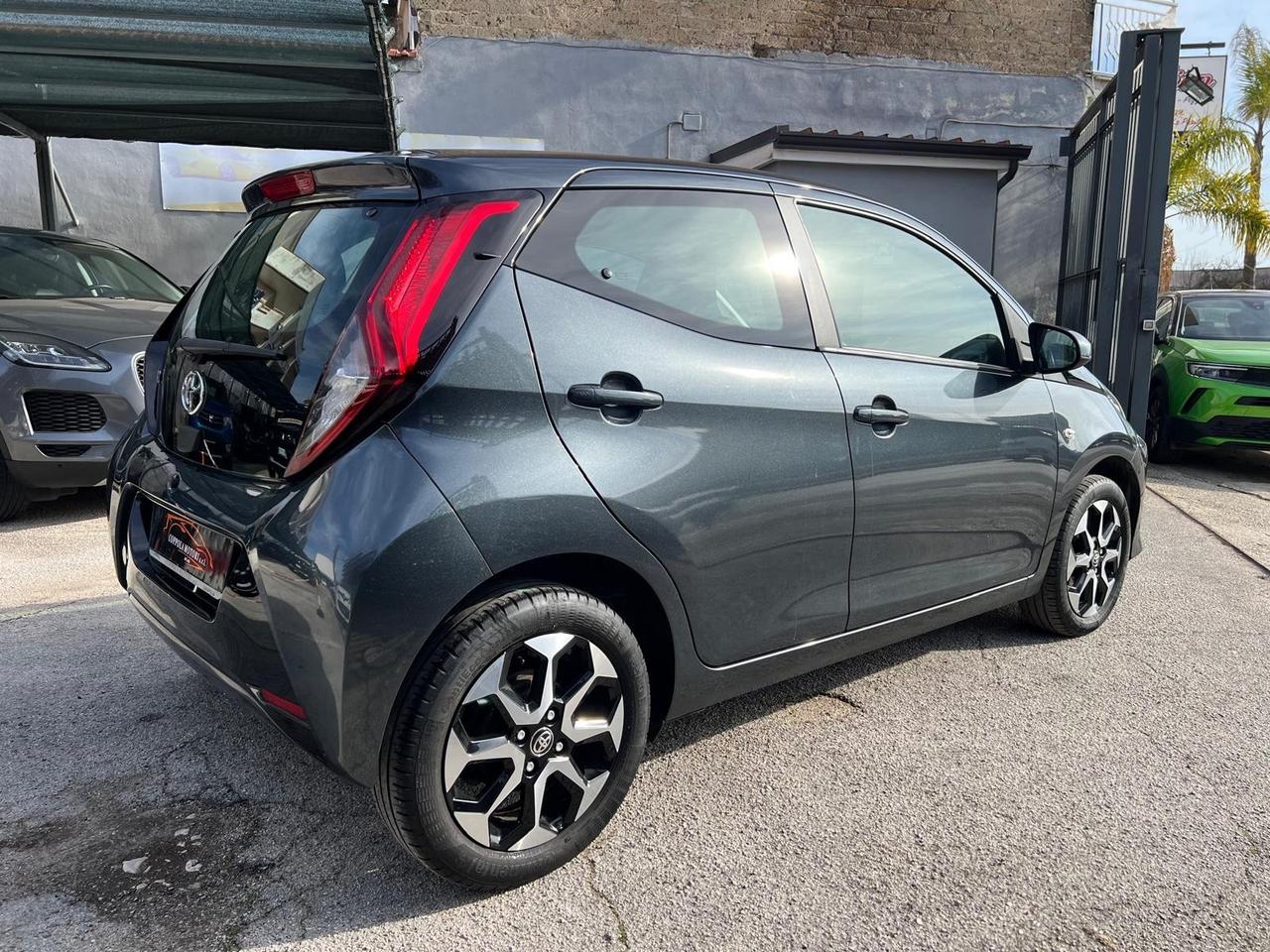 Toyota Aygo Aygo 5p 1.0 x-play 72cv Clima/Kamera/Bluetooth