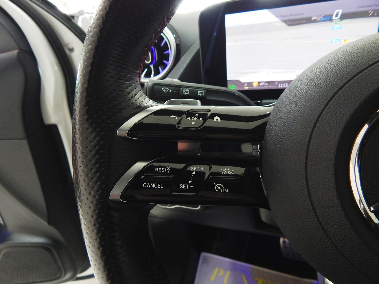 Mercedes-Benz GLA 220 d AMG Line Advanced Plus 4matic Aut. TETTO-PELLE