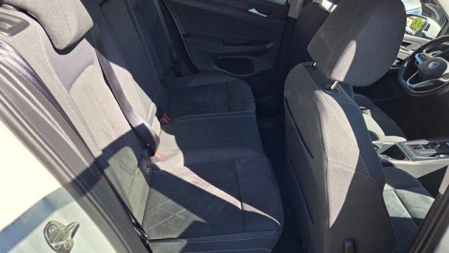 VOLKSWAGEN Golf 1.5 TGI DSG Style PERMUTE UNICOPR. OK NEOPAT.