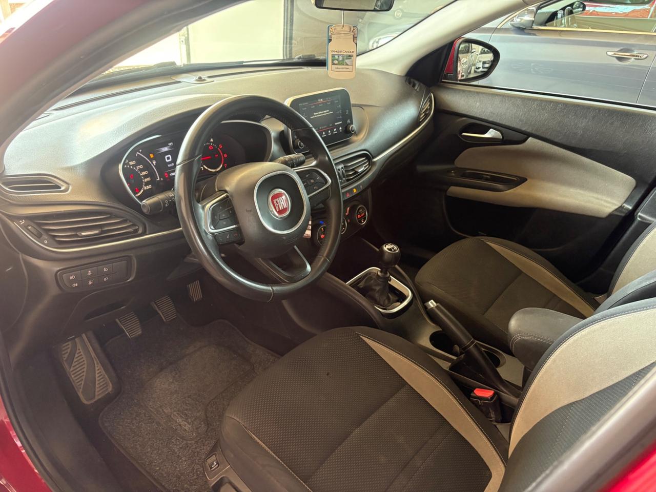 Fiat Tipo 1.3 Mjt S&S SW Lounge