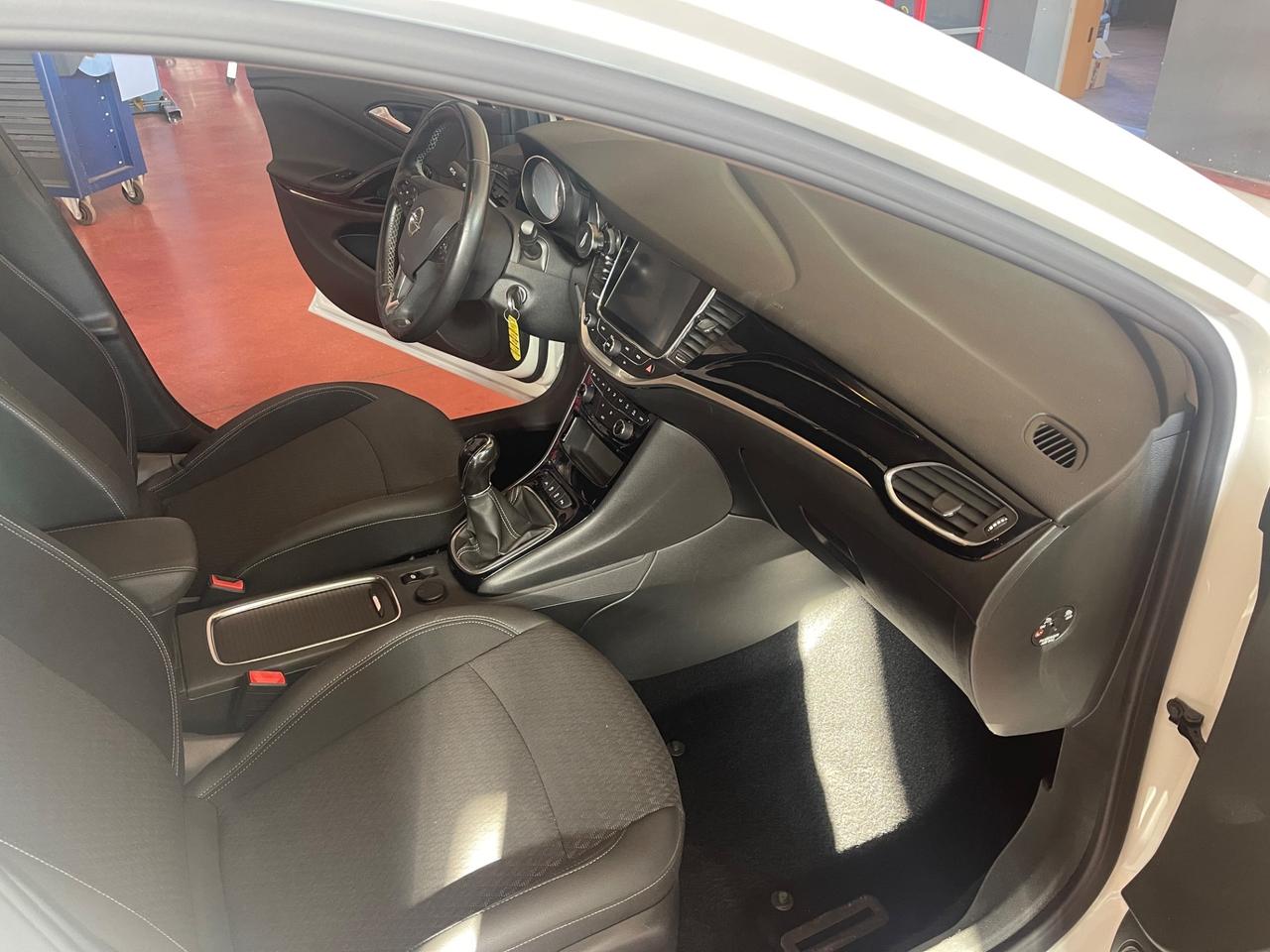 Opel Astra 1.6 CDTi 110CV Start&Stop 5 porte Innovation