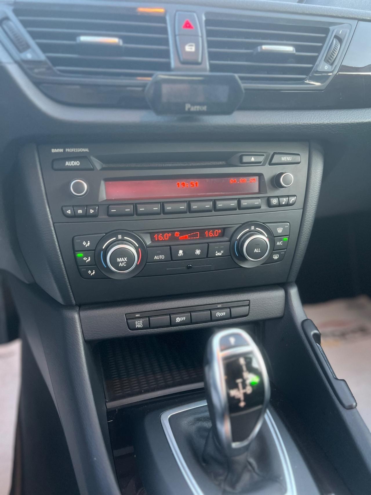BMW X1 sDrive18d X Line - 12/2013