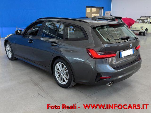 BMW 330 e Touring Business Advantage - PROMO