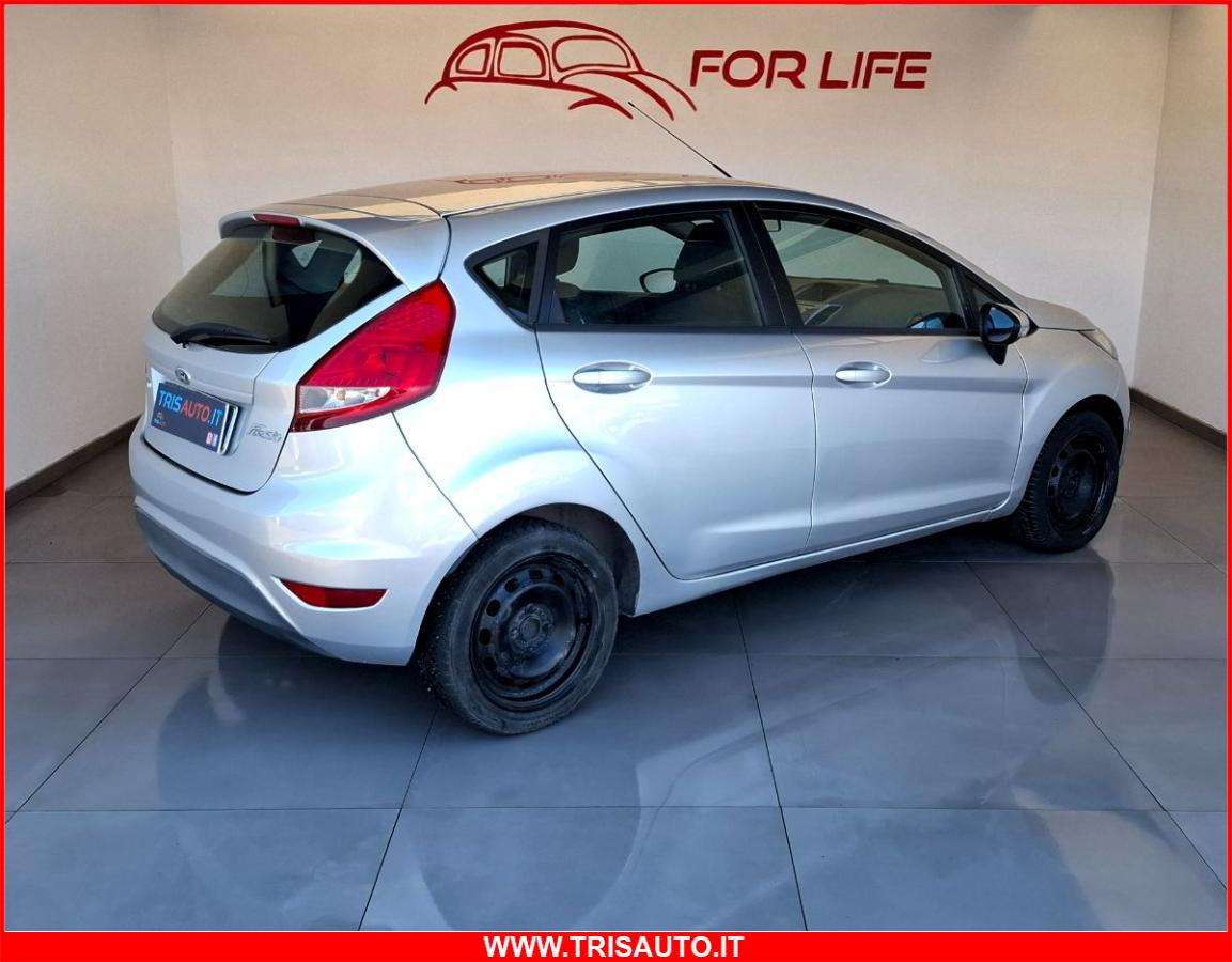 FORD Fiesta 1.4 Tdci Titanium 5p NEOPATENTATI