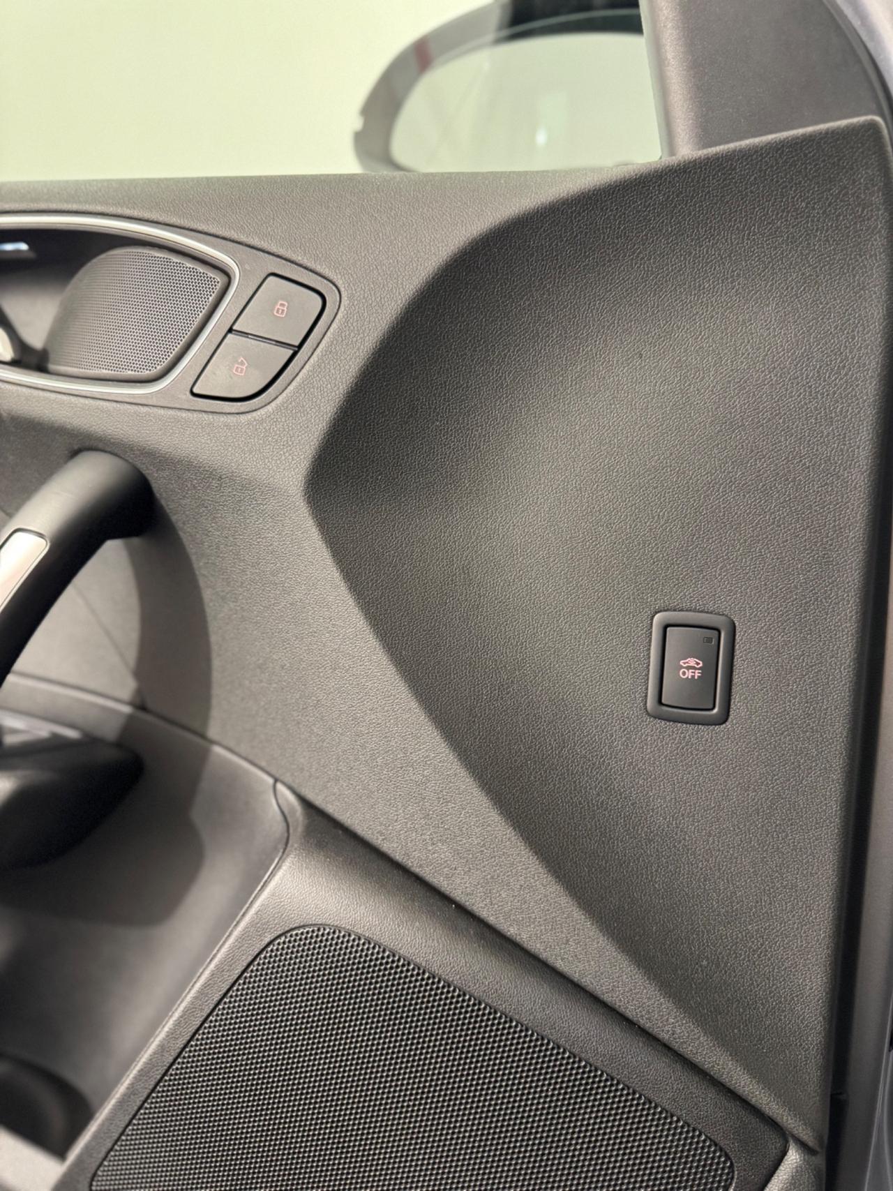 Audi A1 1.6 TDI 116 CV S-LINE