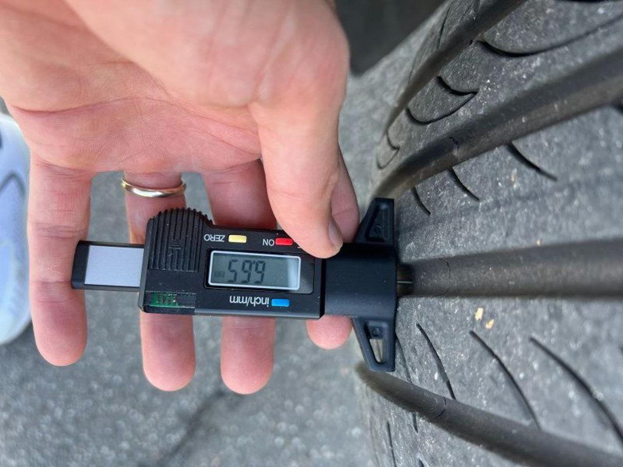 Volvo XC60 B4 (d) AWD Geartronic Business Plus