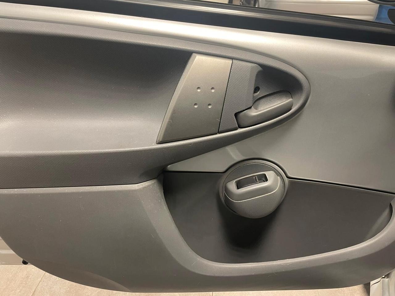 PEUGEOT 107 1.0-OK NEOPATENTATI- 91.000 KM ORIG