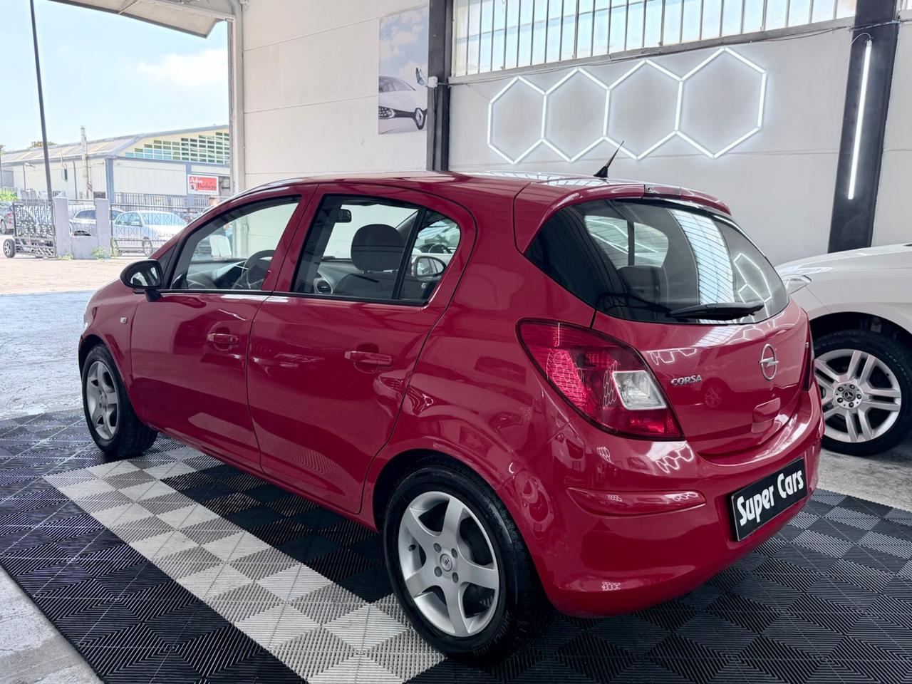 Opel Corsa 1.2BENZINA 80CV 5PORTE Cosmo