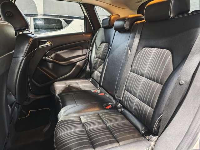 Mercedes-Benz B 180 B180 Premium Led Navigatore pelle Neopatentati