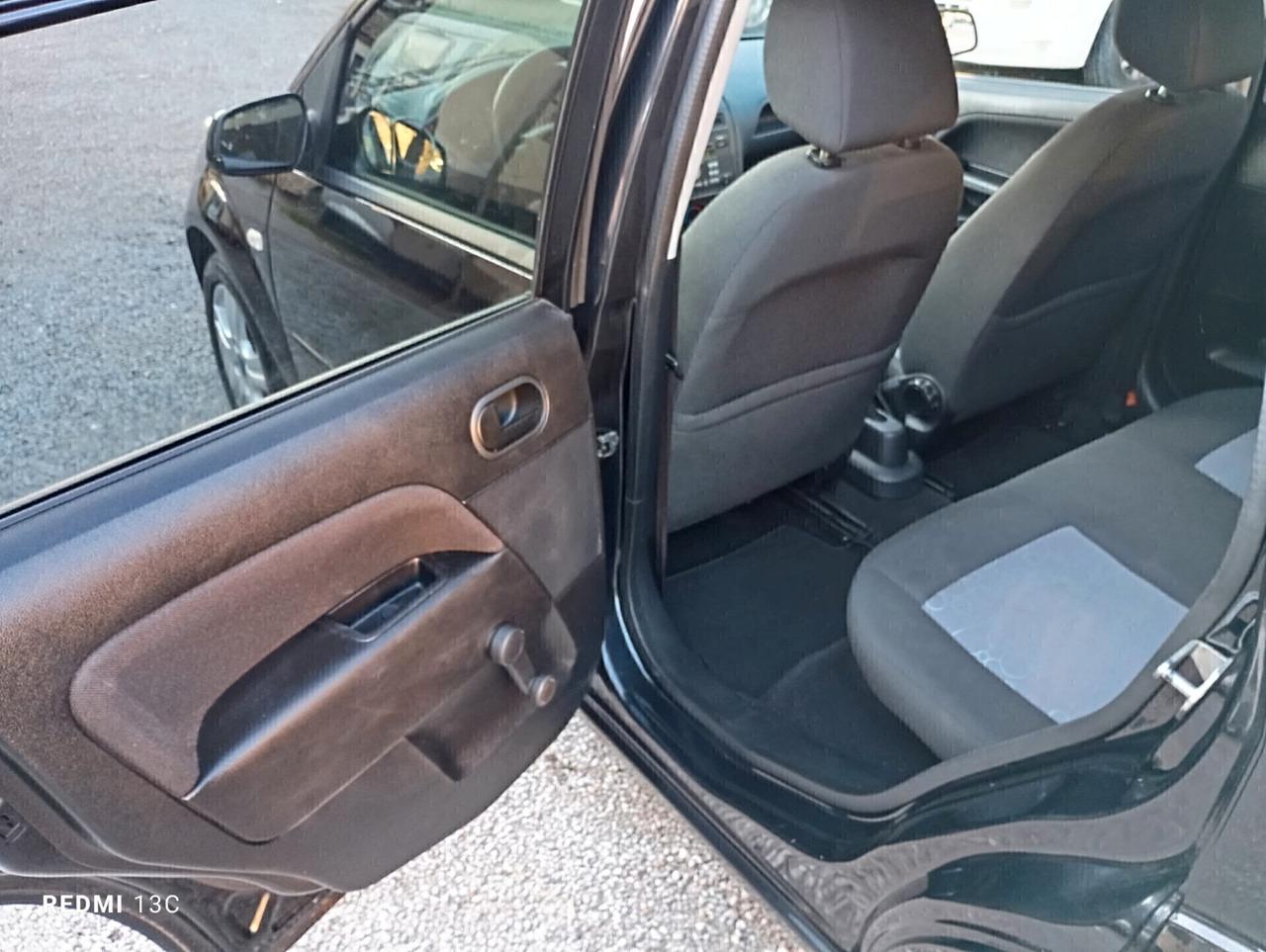 Ford Fiesta 1.2 PARI AL NUOVO GARANZIA 12 MESI