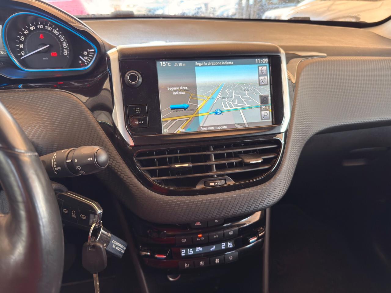 Peugeot 2008 Cambio Automatico KM 100.700