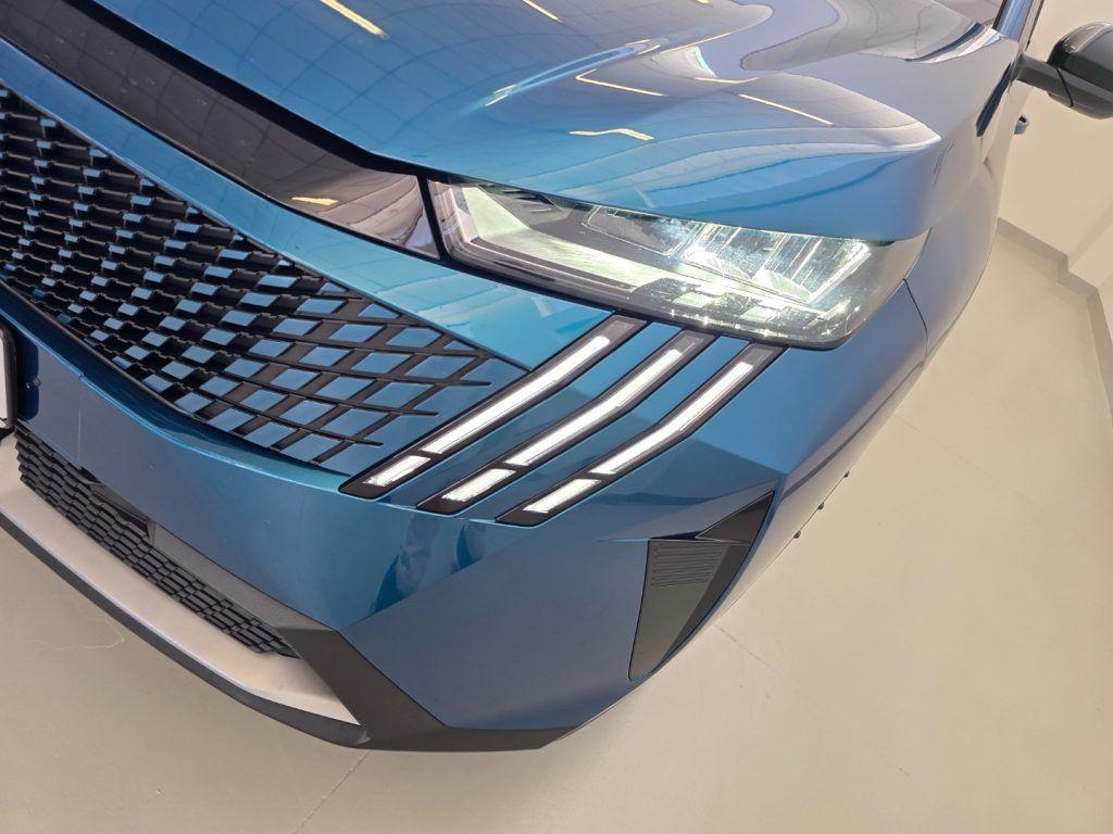 Peugeot 3008 Hybrid 145CV e-DCS6 Allure