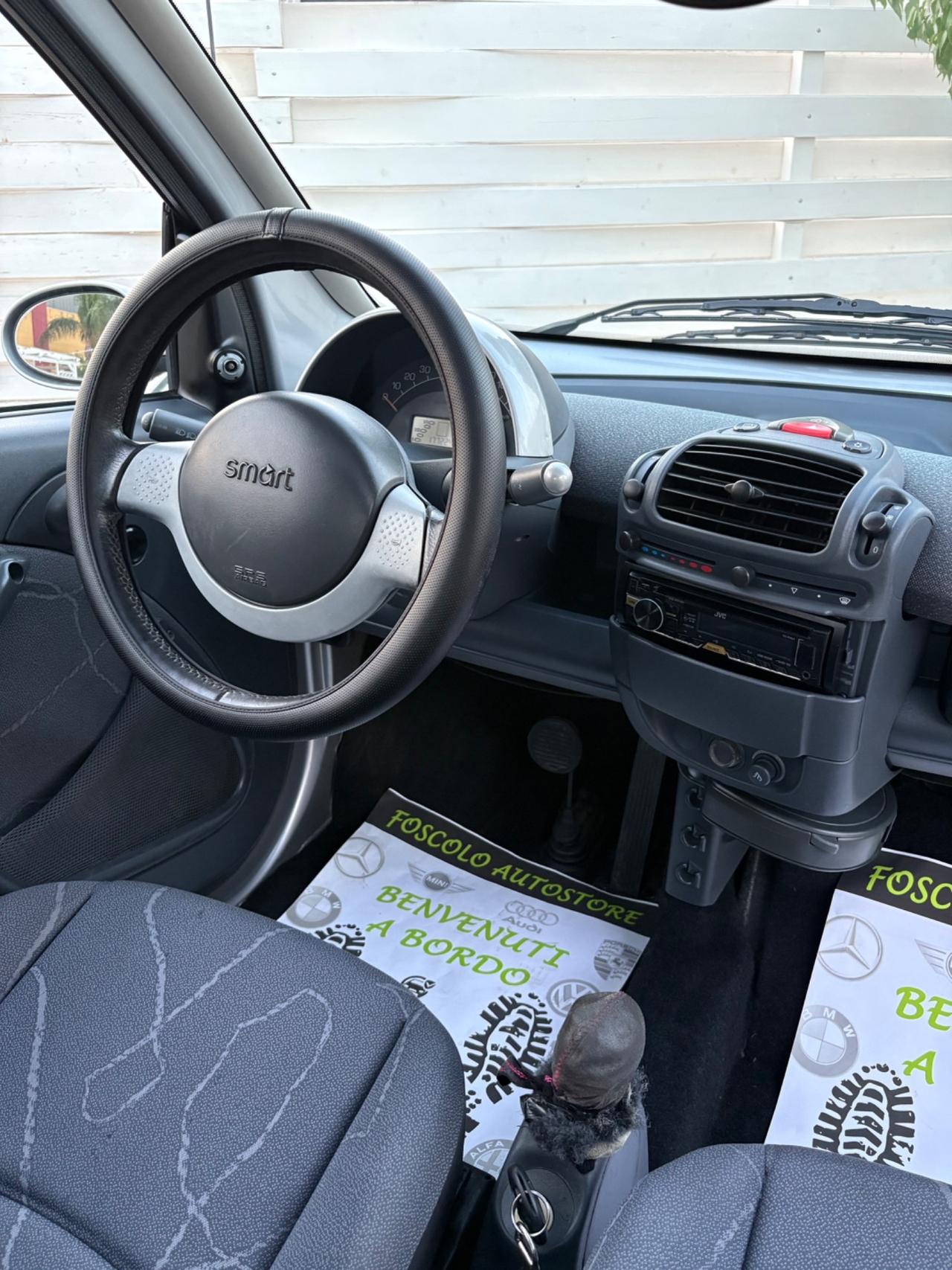 Smart 700 city-coupé