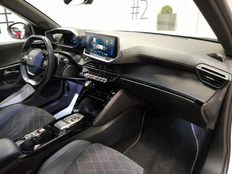 PEUGEOT 2008 II 2020 - 2008 1.5 bluehdi GT Pack s&s 130cv eat8