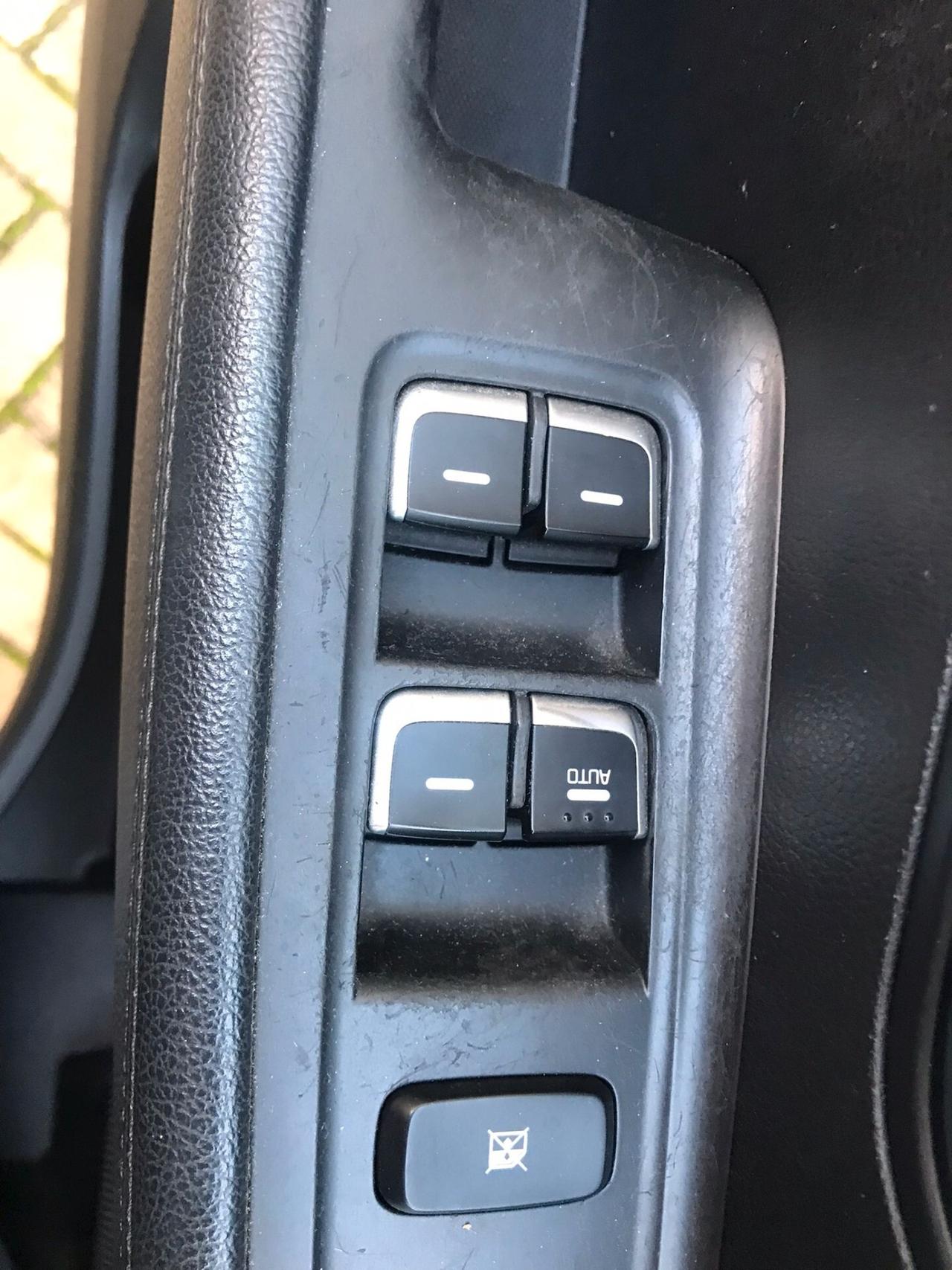 Kia Carens 1.7 CRDi 115 CV Cool