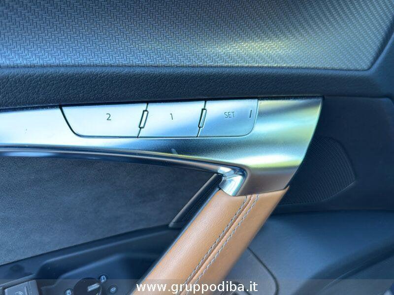 Audi A6 V 2018 Avant Benzina RS6 Avant 4.0 mhev performance quattro tiptronic