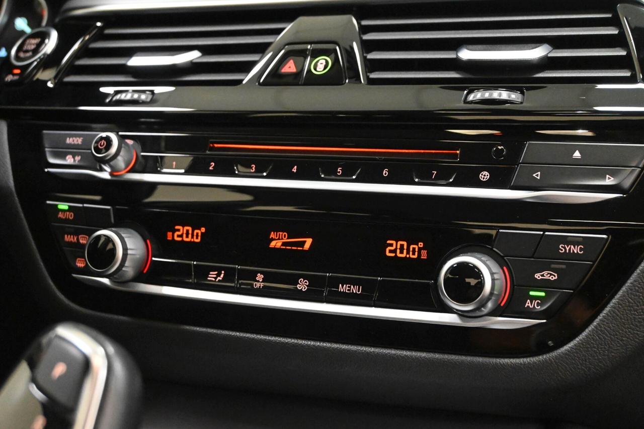 BMW Serie 5(G30/31/F90) 520d Business