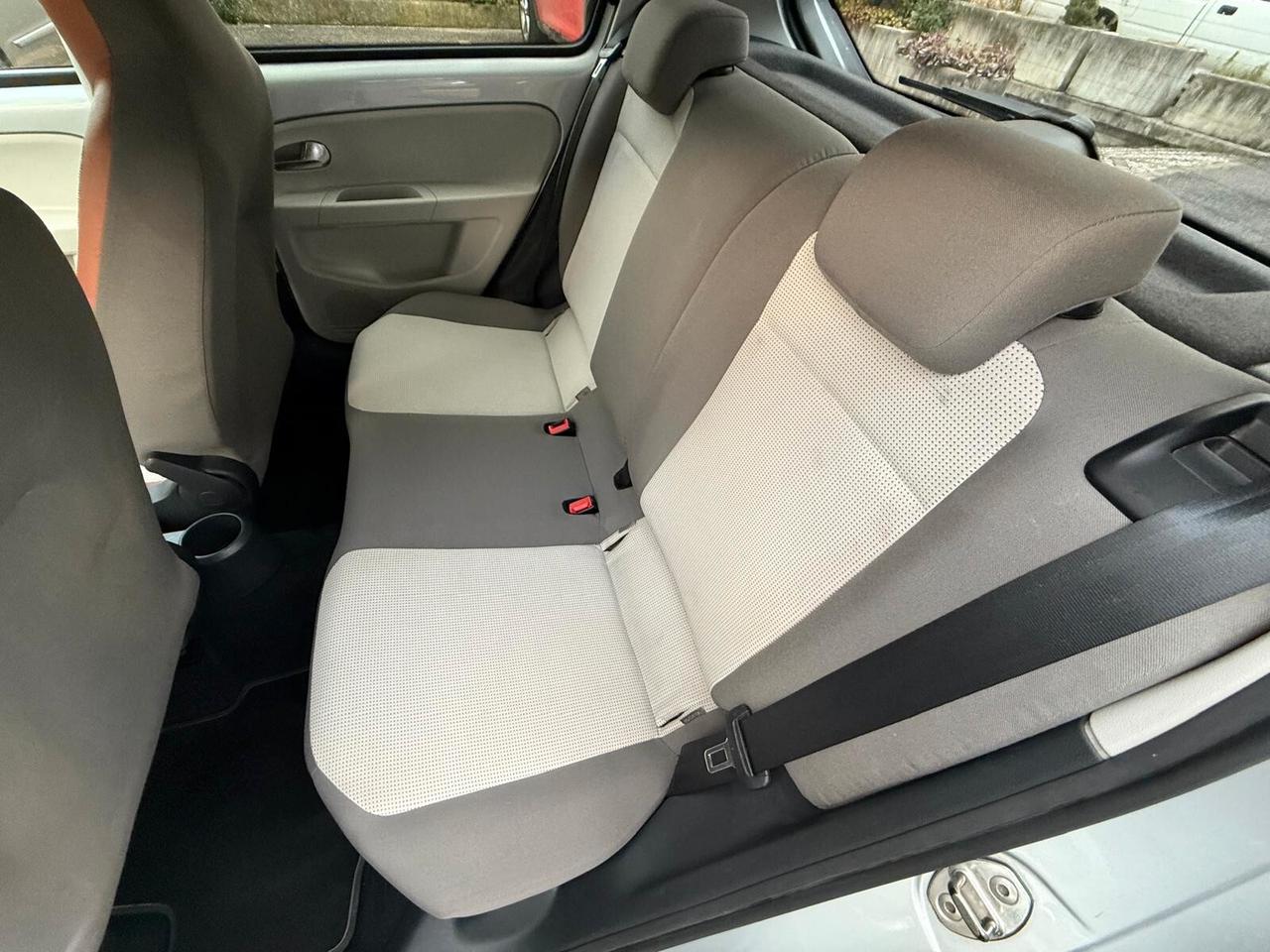 Volkswagen up! 1.0 75 CV 5p. high ***NAVIGATORE / OK NEOPATENTATI***