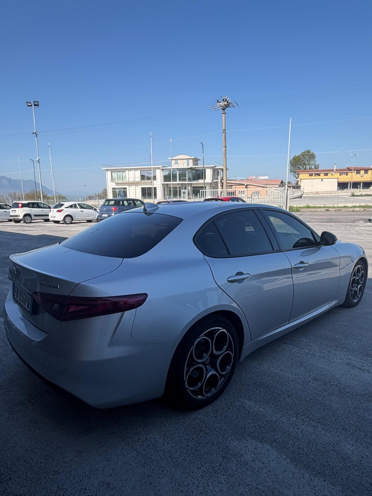 Alfa Romeo Giulia 2.2 Turbodiesel 150 CV AT8 Super