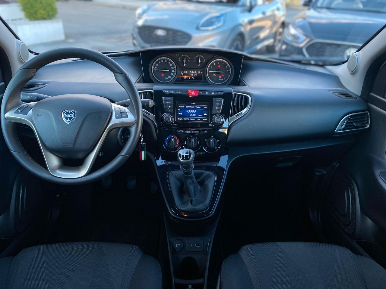 Lancia Ypsilon 1.2 69 CV 5 porte S&S Gold