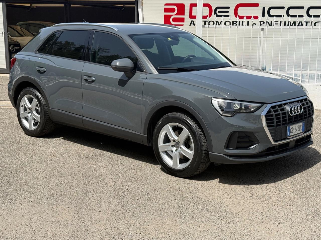 Audi Q3 35 TDI S tronic Business Advanced