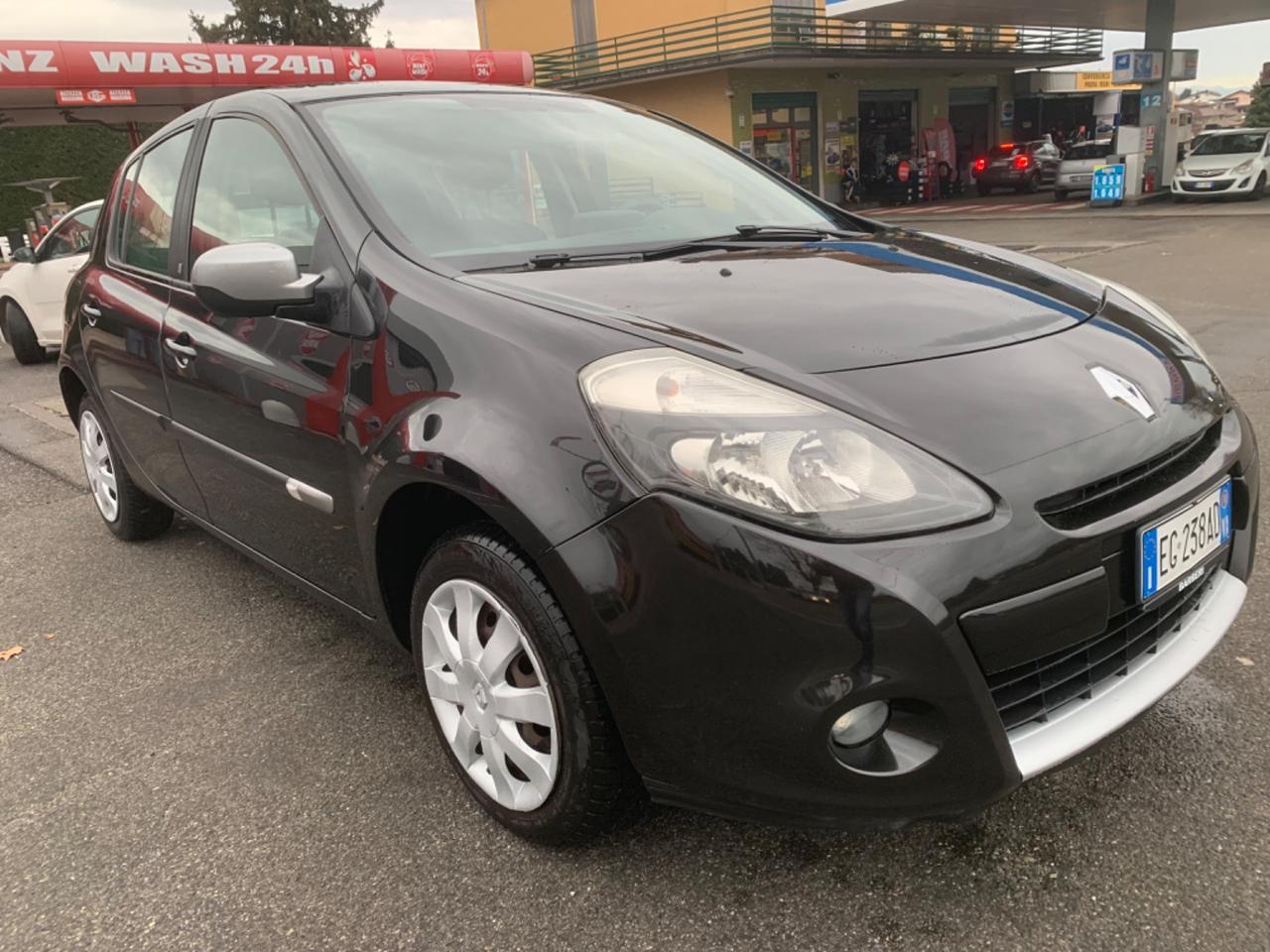 Renault Clio 1.2 16V 5 porte Luxe