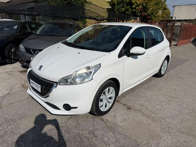 PEUGEOT 208 88000 KM PureTech 68 5 porte