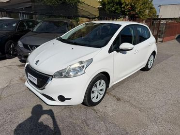 PEUGEOT 208 88000 KM PureTech 68 5 porte