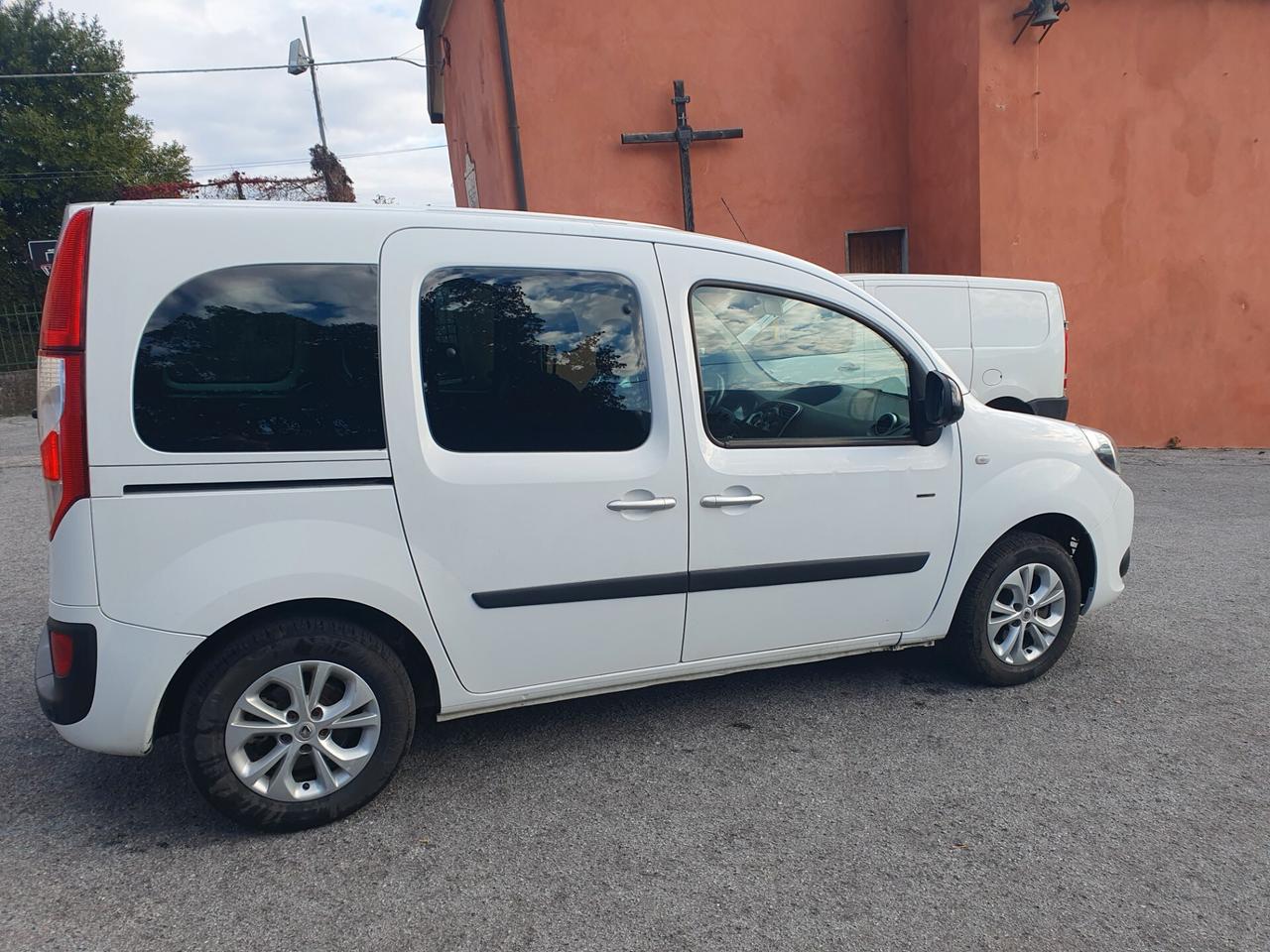 Renault Kangoo 1.5 dCi 110CV 5 porte Stop & Start Limited N1