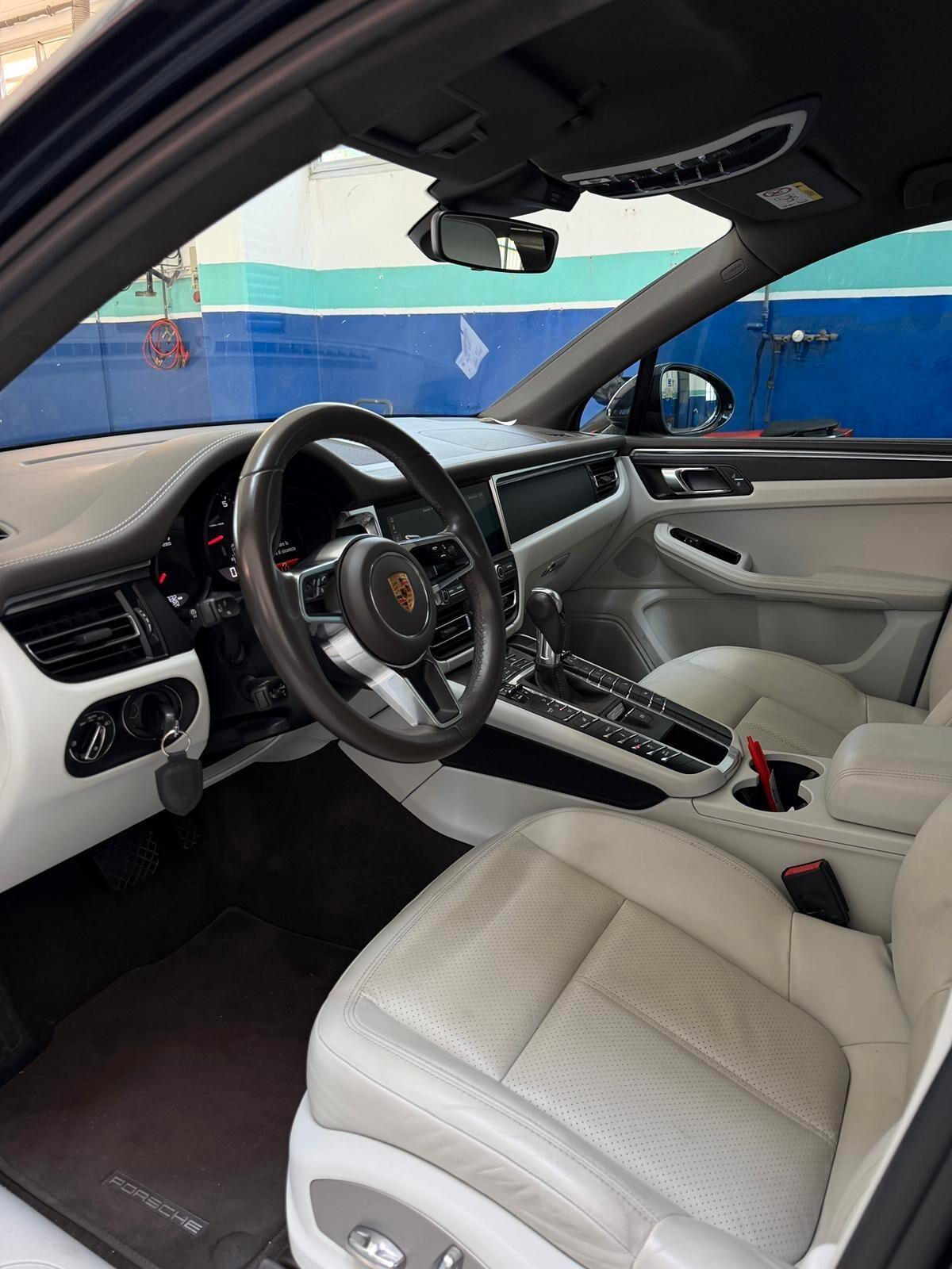 Porsche Macan 2.0