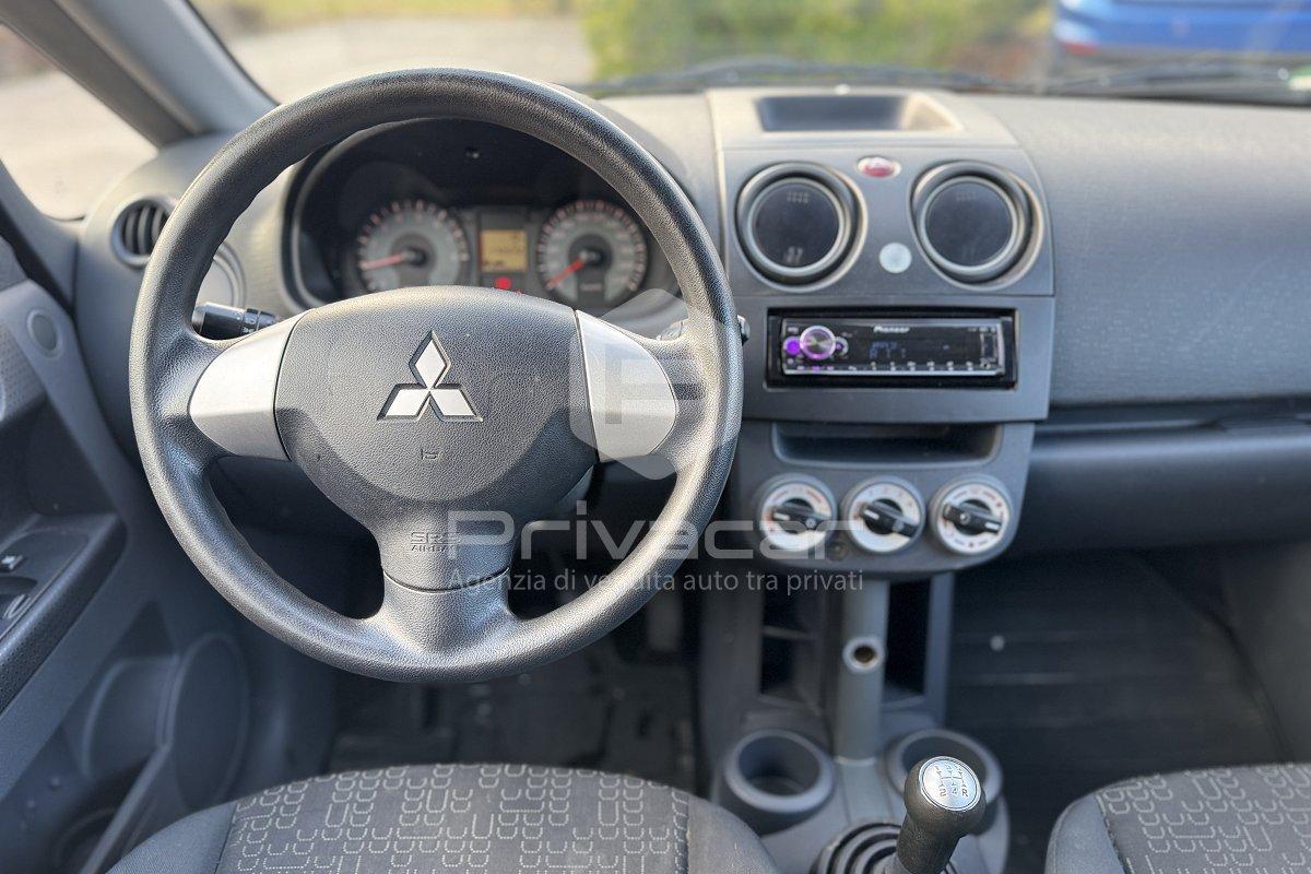 MITSUBISHI Colt 1.1 12V 5p. Invite