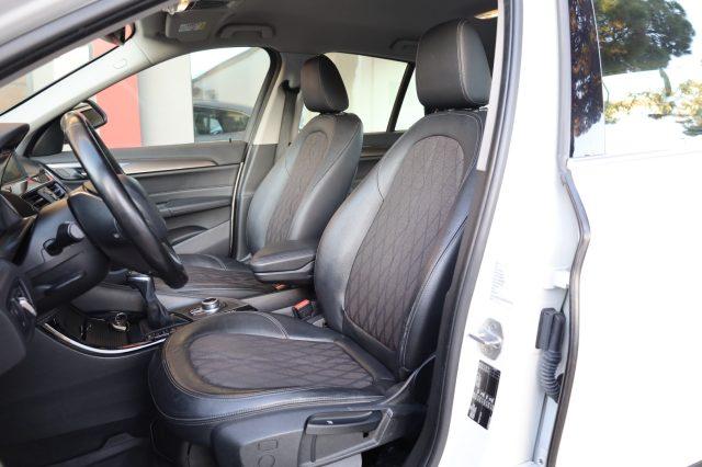 BMW X1 sDrive18d xLine Automatica Navi BiLED UniPropietar