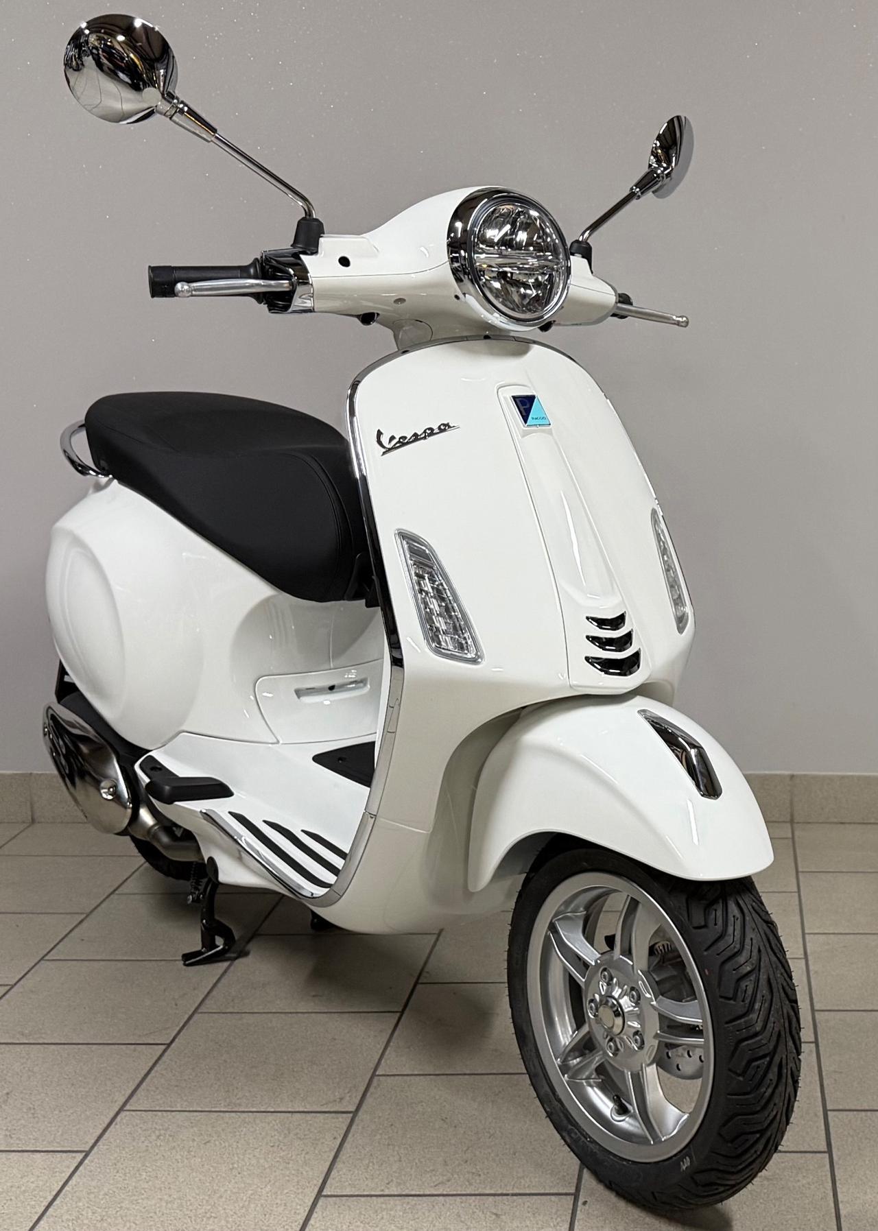 Piaggio Vespa 125 Primavera