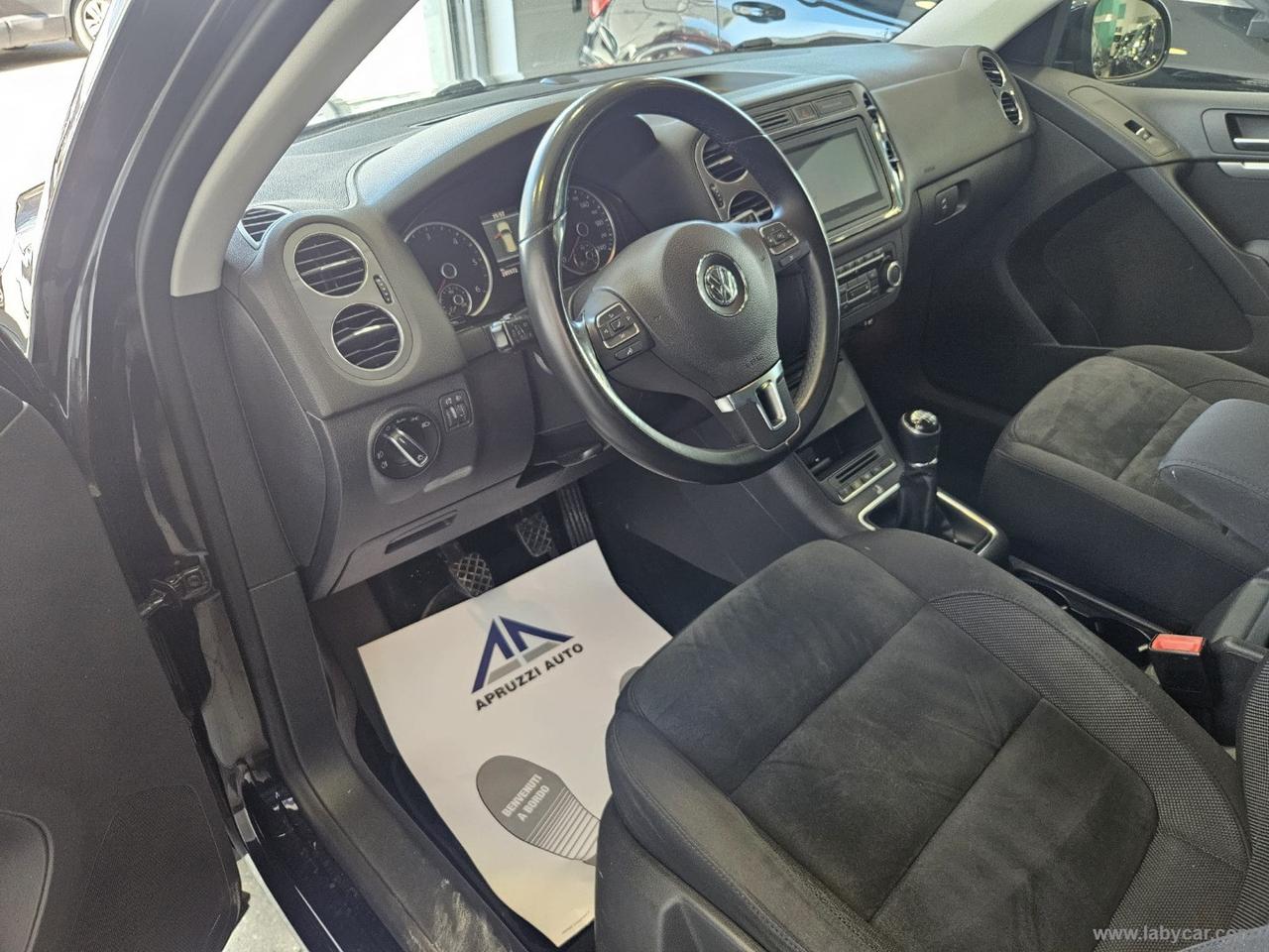 VOLKSWAGEN Tiguan 2.0 TDI 140CV Sport & Style BMT