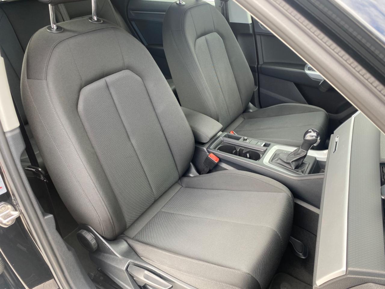 Audi Q3 35 TDI S tronic line edition