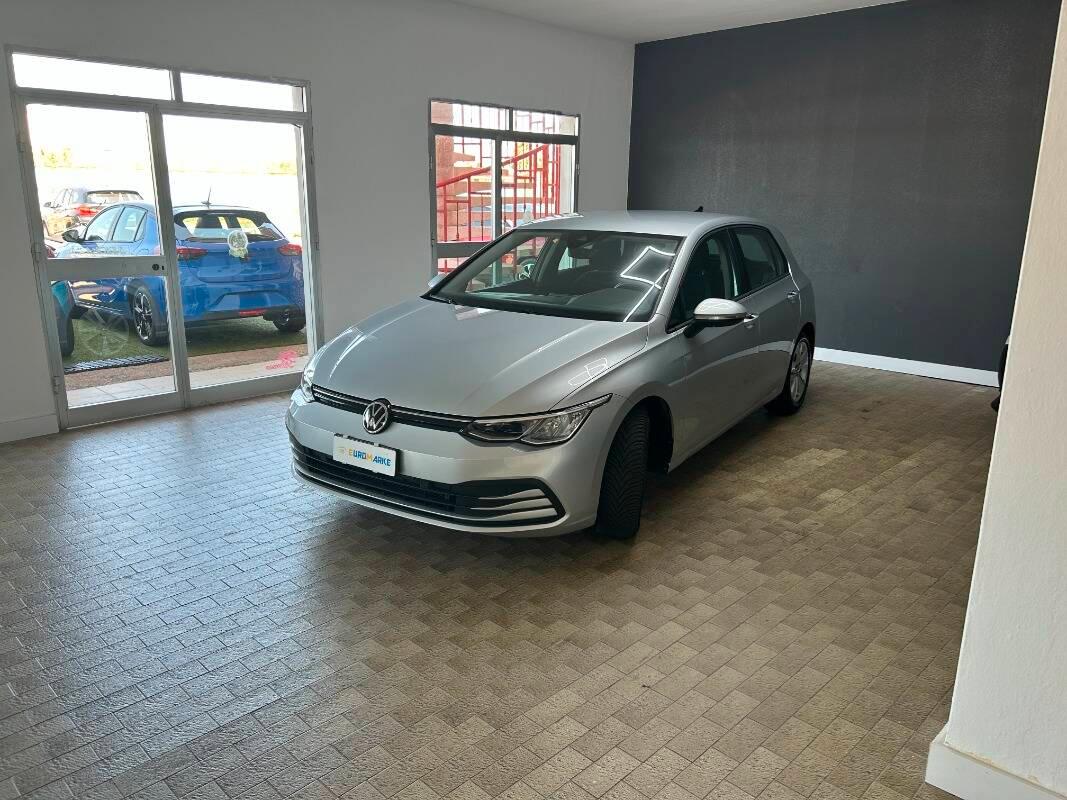 Volkswagen Golf 2.0 tdi Life 150cv dsg