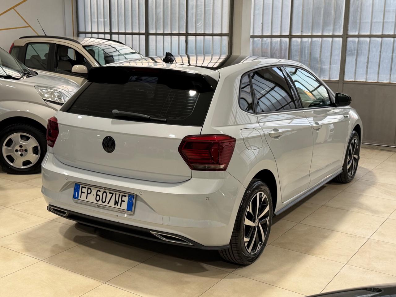 Volkswagen Polo 1.0 TGI 5p. Highline BlueMotion Technology R-Line