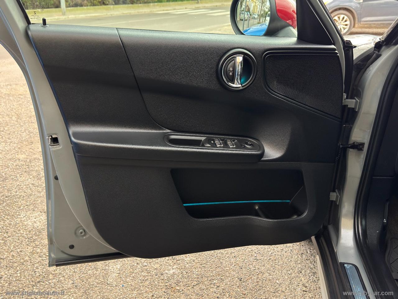 MINI Mini Cooper D Business Countryman Aut.