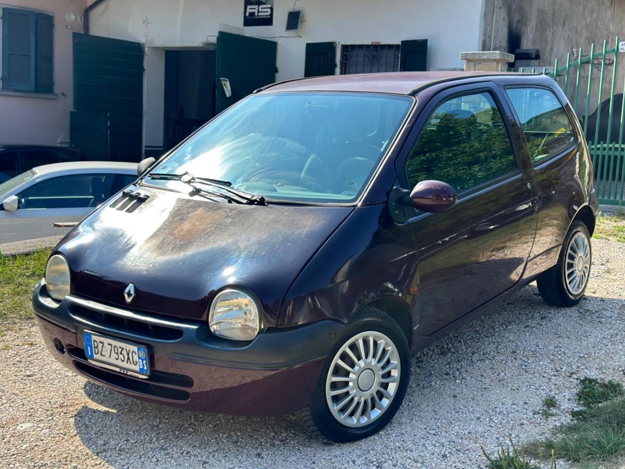 Renault TWINGO 1.2i NEOPAT KMCERT